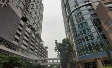 1 BEDROOM With Parking FOR SALE IN PARK WEST TOWER NEAR GRAND HYATT BGC
