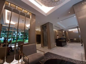1 BEDROOM With Parking FOR SALE IN PARK WEST TOWER NEAR GRAND HYATT BGC