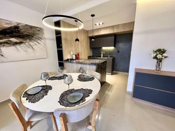 EN VENTA - DEPARTAMENTO 2 DORMITORIOS - CENTRO