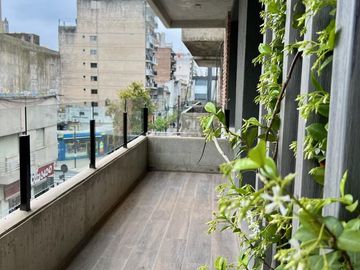 EN VENTA - DEPARTAMENTO 2 DORMITORIOS - CENTRO