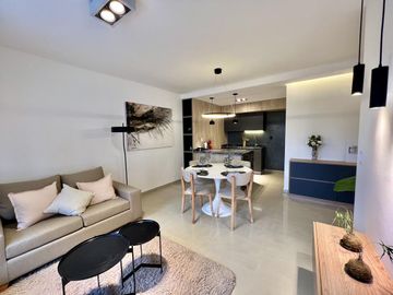 EN VENTA - DEPARTAMENTO 2 DORMITORIOS - CENTRO