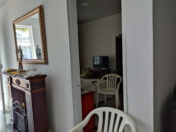 ALVERNIA, SE VENDE APARTAMENTO DE UN PISO, EXCELENTE UBICACION
