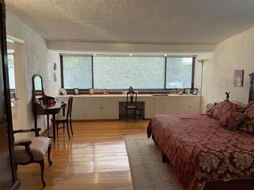 SE VENDE CASA EN JARDINES DEL PEDREGAL