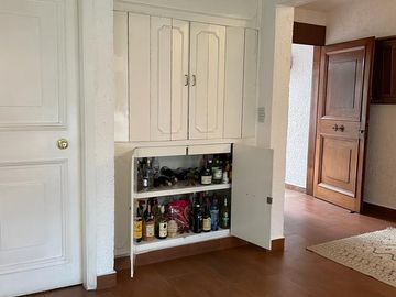 SE VENDE CASA EN JARDINES DEL PEDREGAL