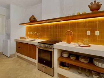 Penthouse vista al mar, jacuzzi, parque para perros