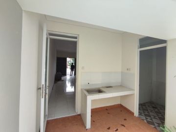 DESIGN MEWAH, HARGA MURAH, Perumahan Depan Kecamatan Kebonarum