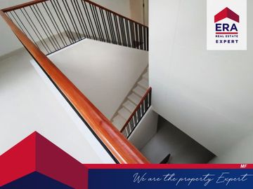 Disewa Rumah hoek Baru lebar 9 premium di Cluster MOZART @ Summarecon Serpong Cluster MOZART