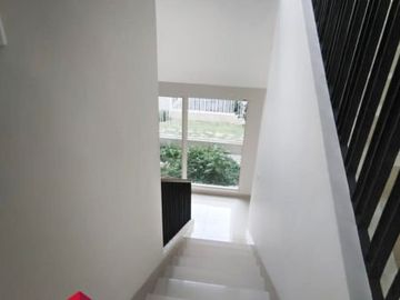 Disewa Rumah hoek Baru lebar 9 premium di Cluster MOZART @ Summarecon Serpong Cluster MOZART