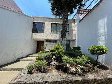 VENTA DE CASA SOLA EN LA COLONIA ALTAMIRANO EN TOLUCA