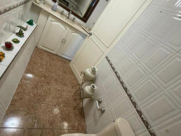 VENTA DE CASA SOLA EN LA COLONIA ALTAMIRANO EN TOLUCA