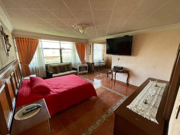 VENTA DE CASA SOLA EN LA COLONIA ALTAMIRANO EN TOLUCA