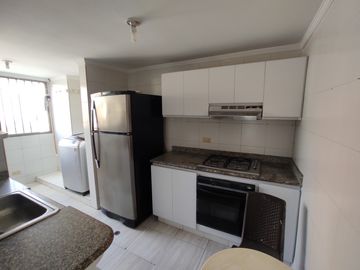 apartamento en venta en altos de riomar. Cod V104609