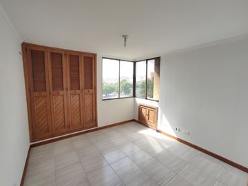 apartamento en venta en altos de riomar. Cod V104609