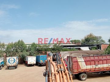 🏭 VENTA DE LOCAL INDUSTRIAL – SULLANA,  🏭
📌 Ubicación privilegiada en zona industrial Sullana–Tambogrande, con perímetro construido

🌟 ¡Una oportun
