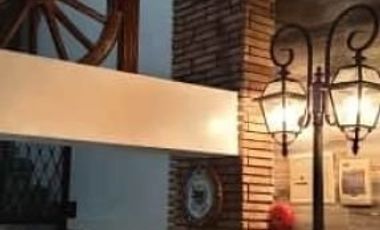 FOR SALE: 6 BR Residential/Office Townhouse in Roxas District, Quezon City