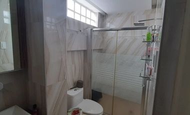 FOR SALE: 6 BR Residential/Office Townhouse in Roxas District, Quezon City
