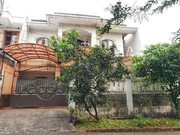 DI JUAL RUMAH (Semi Furnished )DI TAMAN ALFA INDAH PESANGGRAHAN JAKARTA SELATAN