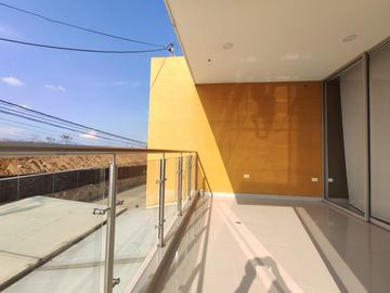 casa en venta en lomitas. Cod V24162