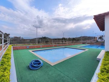 casa en venta en lomitas. Cod V24162