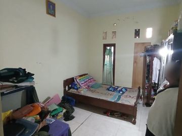 Rumah Siap Huni Tepi Jalan Aspal Dekat Sindu Kusuma Edupark