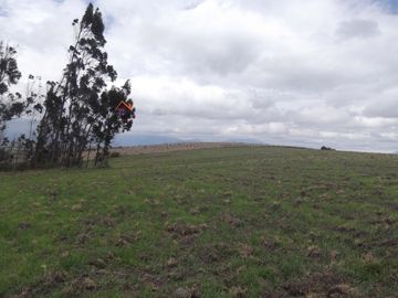 Venta de terreno en Carchi cantón Bolívar parroquia García Moreno