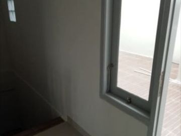 Rumah di Sukmajaya, Baru, 2Lt, dlm Cluster di Kemang II