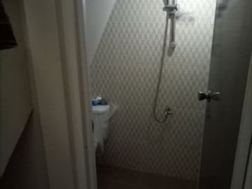 Rumah di Sukmajaya, Baru, 2Lt, dlm Cluster di Kemang II