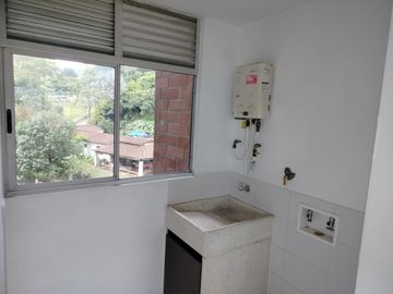 apartamento en arriendo en las palmas. Cod A9433836