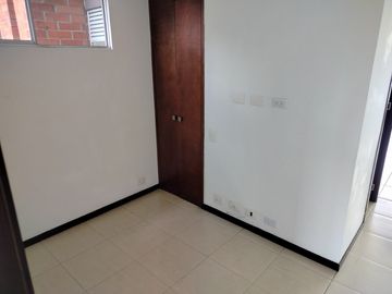 apartamento en arriendo en las palmas. Cod A9433836