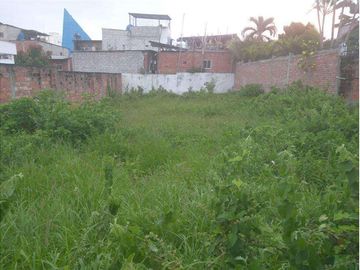 Venta de terreno zona centro de manta