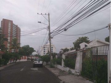 Venta de terreno zona centro de manta