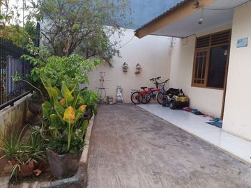 Rumah lama wisma Asri 1 dekat summarecon bekasi