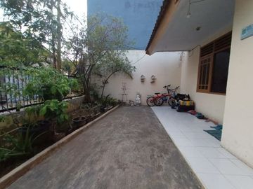 Rumah lama wisma Asri 1 dekat summarecon bekasi