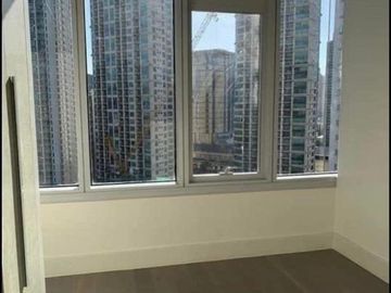 Rush for sale 2BR in Lincoln Tower Proscenium two bedroom condominium Rockwell Makati