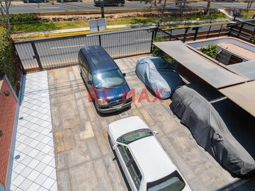 📍 Departamento en Los Álamos de Monterrico – Surco

💥 PRECIO AJUSTADO: $115,000 💰
(Incluye cochera lineal para 2 autos o camionetas 🚗🚗)
📄 ¡Documen
