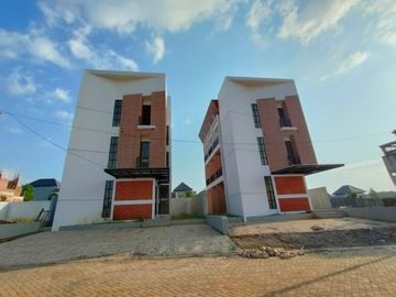 Rumah Kost (Rukost) 12 Kamar, 3 Lantai Mijen Semarang Baru