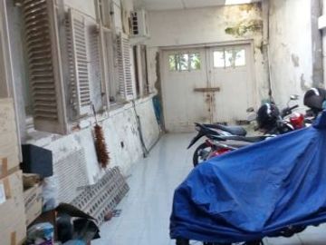 Jual Rumah Jl. Progo Taman Bungkul Darmo* _*Lokasi Strategis Pusat Kota Surabaya