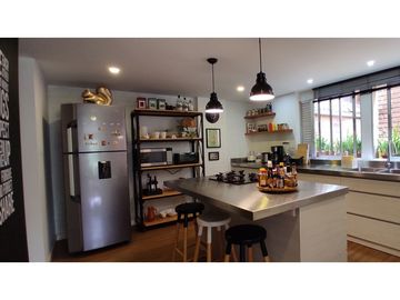 Apartamento para la venta en la loma de los Parra - El Poblado