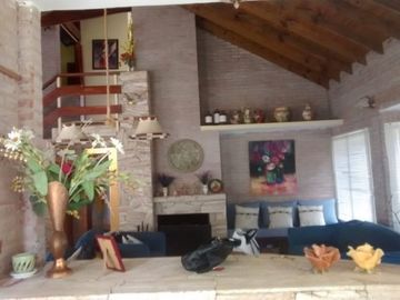 CARILO HERMOSO CHALET  VENTA INMEDIATA  ESCUCHA OFERTAS