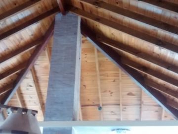 CARILO HERMOSO CHALET  VENTA INMEDIATA  ESCUCHA OFERTAS