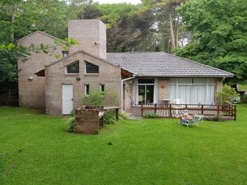 CARILO HERMOSO CHALET  VENTA INMEDIATA  ESCUCHA OFERTAS