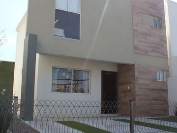 Casa en venta Saltillo poniente