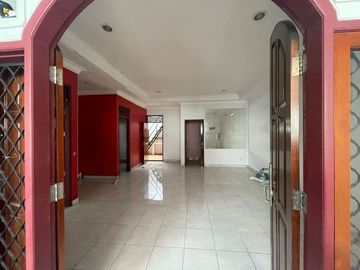 Rumah Ciputat Strategis Siap Huni Paling Cantik dan Nyaman