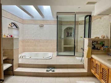Se Vende Casa en el fraccionamiento Bugambilias
