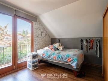 Rica casa en venta de 4 dorm. en San Carlos