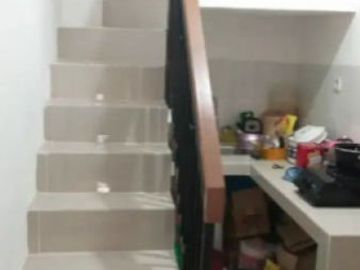 Rumah Kalibata 2Lantai Baru dalam Komplek Perumahan