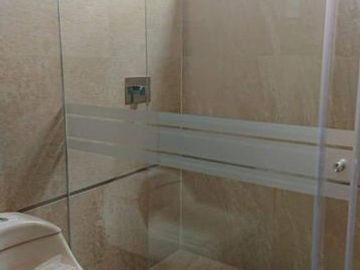 Venta casa 3 dormitorios acabados de lujo, Por estrenar, Sector Nayón