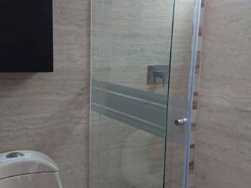 Venta casa 3 dormitorios acabados de lujo, Por estrenar, Sector Nayón