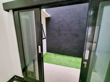 Rumah DiJual Kondisi Baru Di Duren Tiga Kali Bata