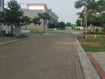 Rumah di Discovery Aluvia Bintaro Desain Modern & Lingkungan Tenang, SC-7865